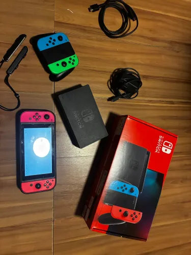 Nintendo switch 1 V2