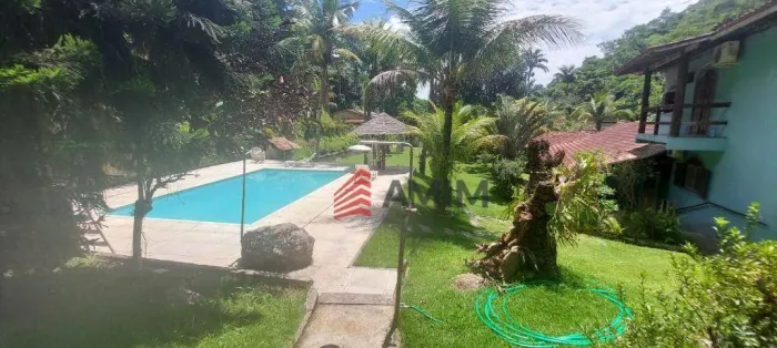 Chácara com 4 dormitórios à venda, 119000 m² por R$ 1.500.000,00 - Piratininga - Niterói/R