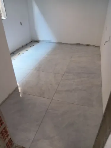 Pedreiro mestre de obras