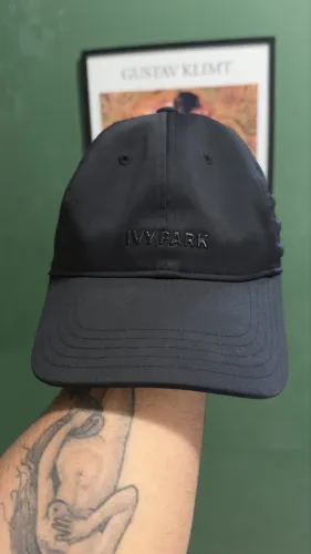 Boné IvyPark