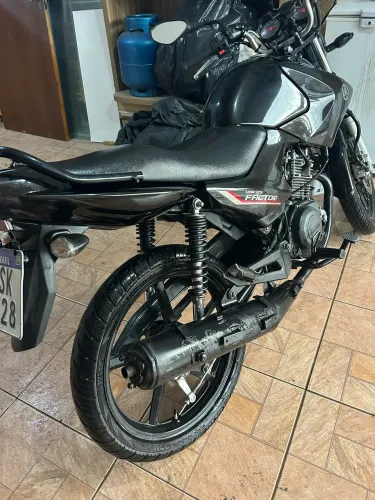 Moto Factor 125 2012