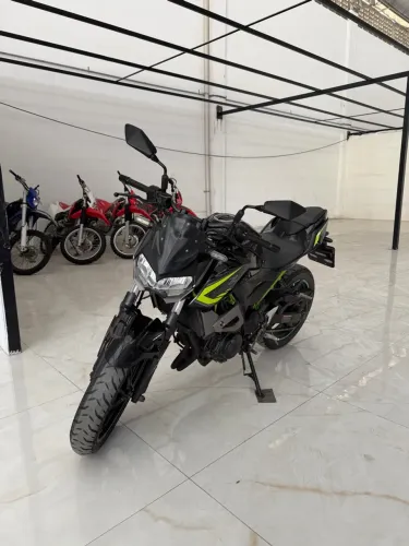 Kawasaki Z 400 2020 OPORTUNIDADE