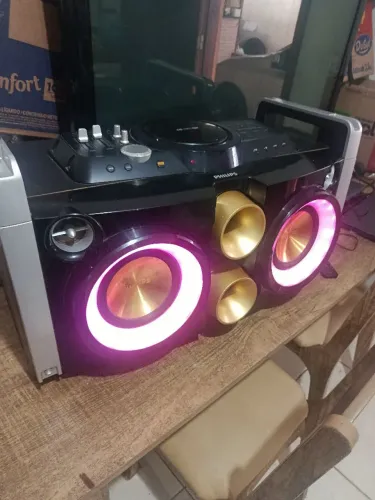 Som Philips