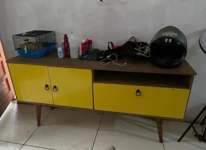 Hack com painel de Tv