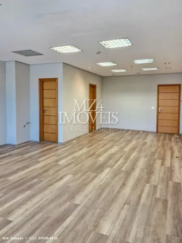 Sala Comercial para Venda em Jundiaí, Chácara Urbana, 2 banheiros, 1 vaga