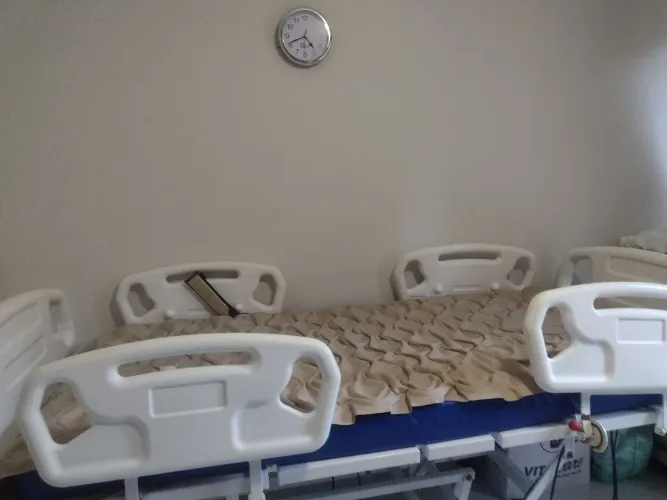 Vende se cama hospitalar