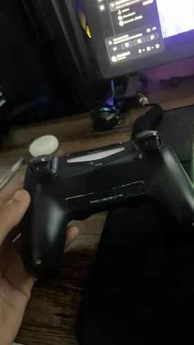 Controle de ps4 original funcionando