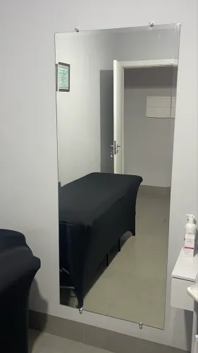 Espelho semi novo