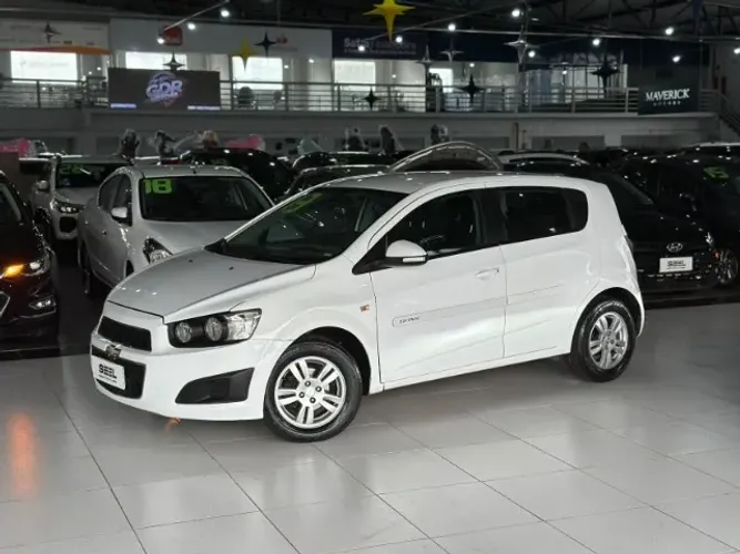 Chevrolet Sonic HB LT 1.6 16V Flexpower 5P Mec. 2013