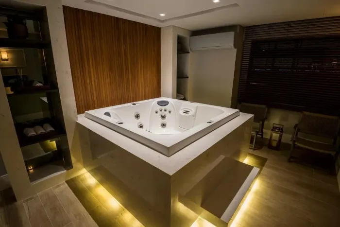 Apartamento com 5 dormitórios à venda, 414 m² por R$ 3.941.483,25 - Altiplano Cabo Branco