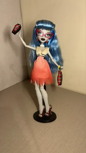 Ghoulia Yelps Dawn of the Dance Monster High