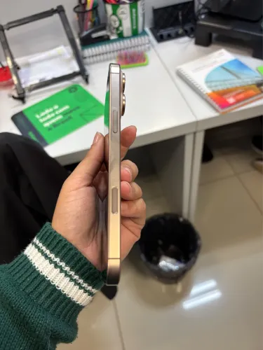 Vendo Iphone 16 Pro Max 256GB