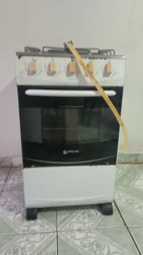 Fogão elétrico quatro bocas 