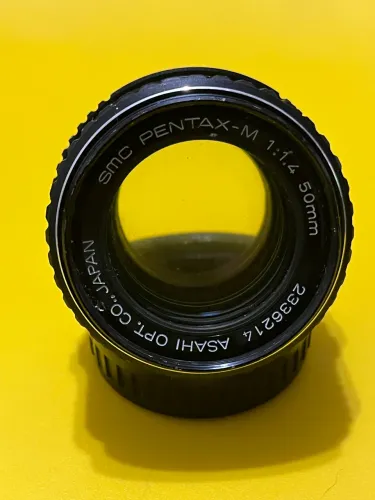 Lente vintage Pentax - M 1:1.4 50 mm 