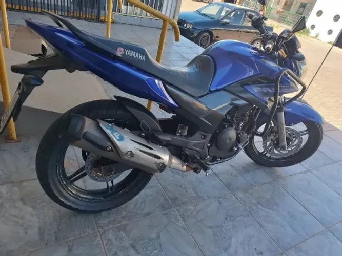 Fazer 250 particular - conservada