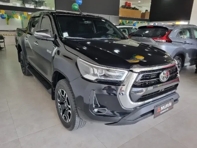 Toyota Hilux CD SRX Limited 4X4 2.8 TDI Die.aut 2023