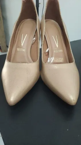 Scarpin Feminino Vizzano Dourado Fosco Elegante - R$ 70