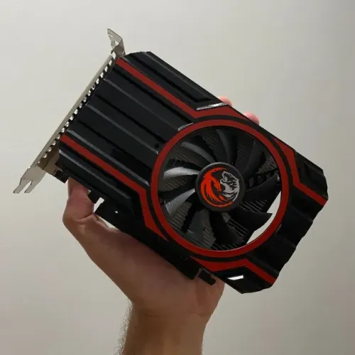 Placa de Vídeo GT 740 4GB GDDR5 128 Bit PCyes Gamer - GPU Seminova