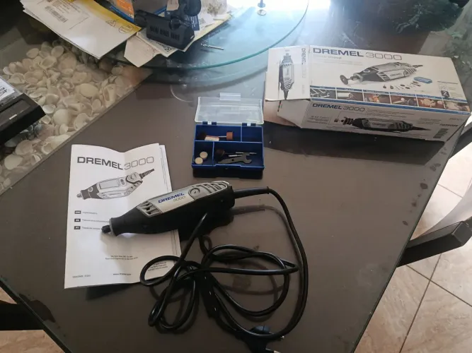 Micro retífica Dremel
