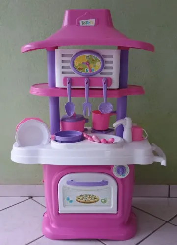 Cozinha de brinquedo