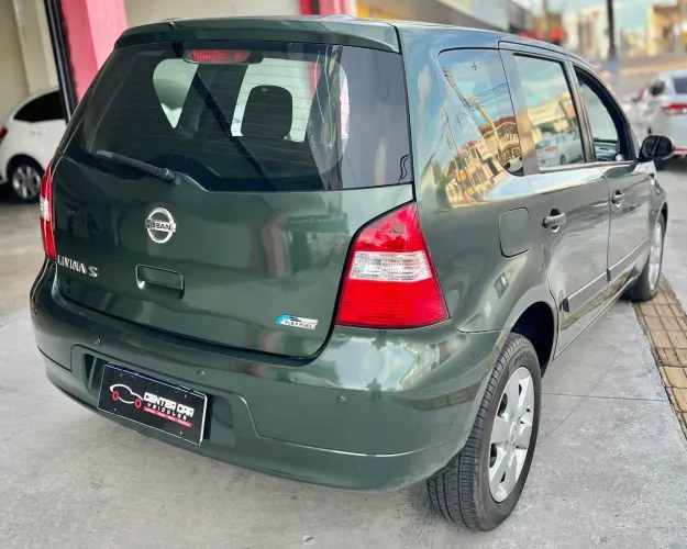 Nissan Livina S 1.6 16V Flex Fuel Mec. 2012