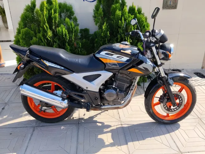 Moto Honda CBX Twister 2008