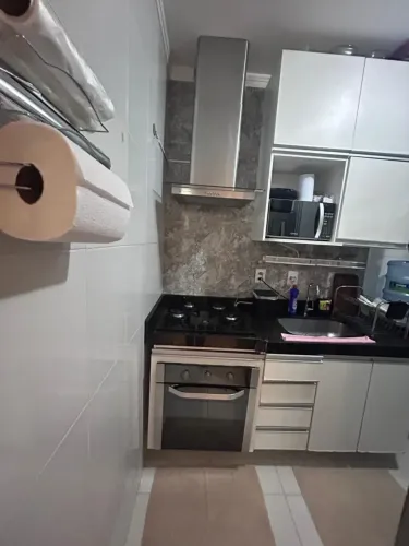 Vendo Apartamento mobiliado - 02 Quartos - Excelente localização - Augusto Montenegro