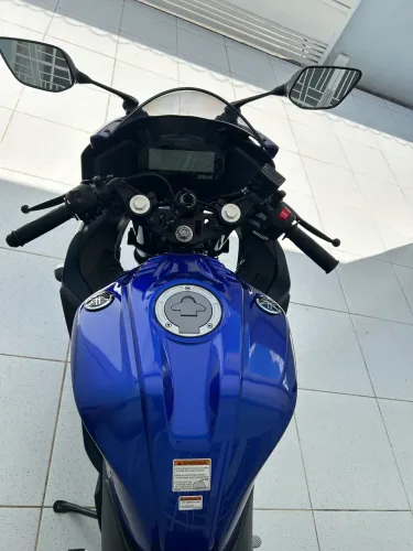Yamaha R15 2025