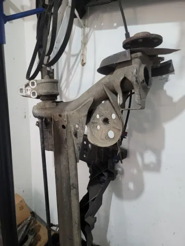 Eixo traseiro quadro dianteiro sistema de freio completo passat vr6