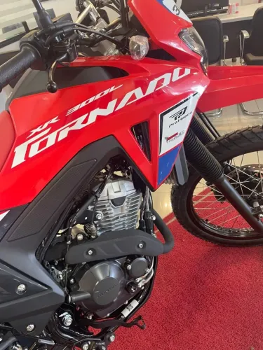 XR TORNADO 300 EDIÇAO ESPECIAL 