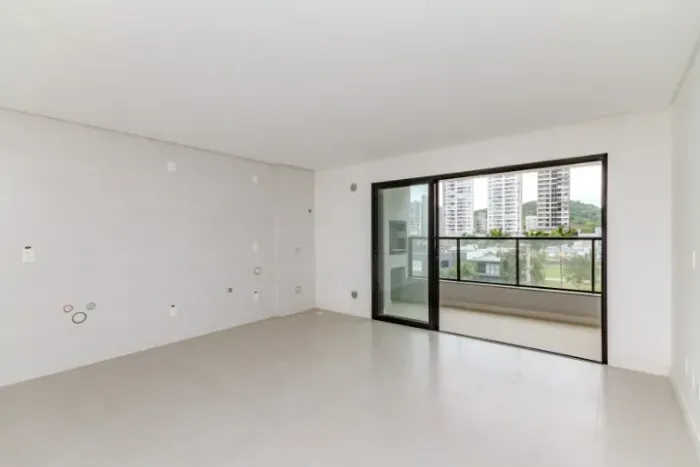 Apartamento novo e pronto para morar na Praia Brava em Itajaí, SC 