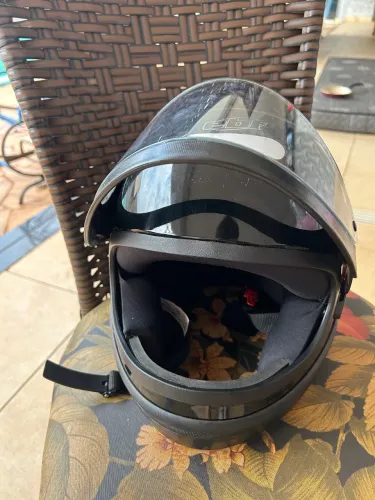 Capacete ebf preto