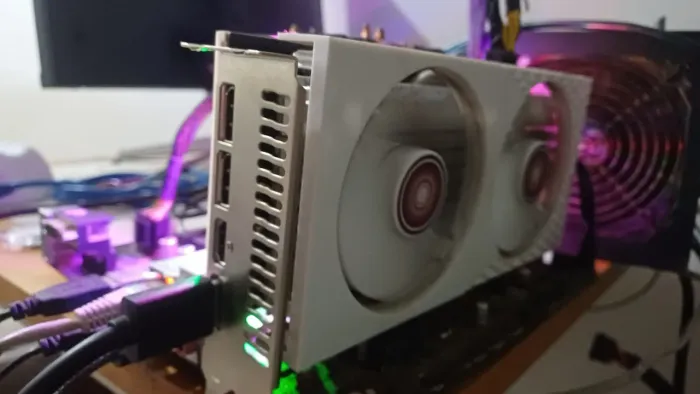 Placa de video Rx 5600xt