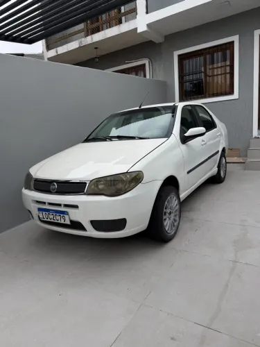 Fiat Siena HLX 1.8 MPI Flex 8V 4P 2007
