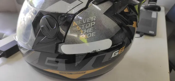 Capacete moto número 60