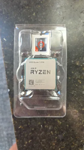 Ryzen 7 5700 AMD am4 novo