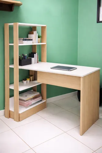 Escrivaninha com estante lateral