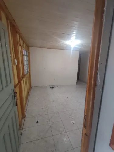 Casa, Cajuru, 1 quarto.