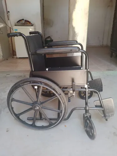 Cadeira de rodas (negociavel)