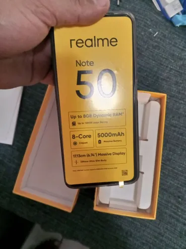 Vendo CELULAR NOVO REDMI na caixa...