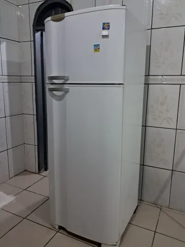 VENDE - SE GELADEIRA