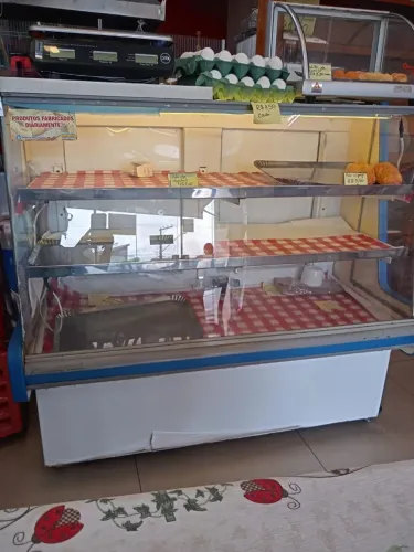 Balcão expositor