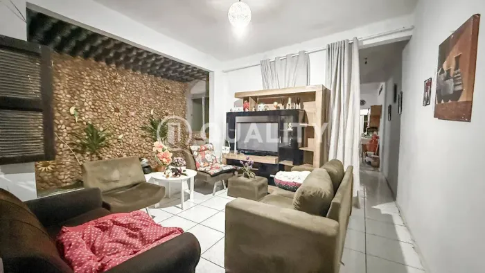 Casa à venda, 2 quatos no Jacarecanga