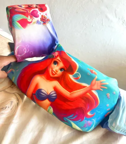 VENDO BOIA COLETE INFANTIL DA ARIEL!