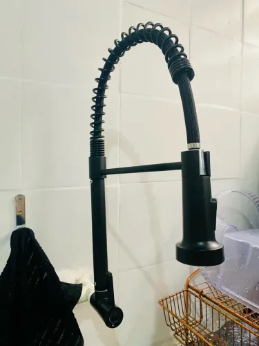 Torneira Flexível Preta Gourmet