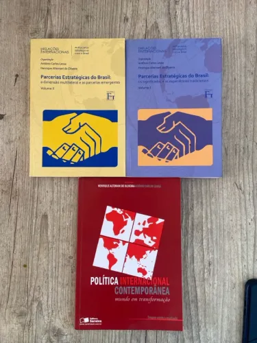 Livros  relações internacionais 