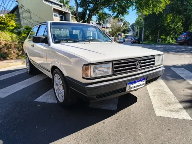 Volkswagen Voyage C/cl/fox 1.6 (álcool) 1988