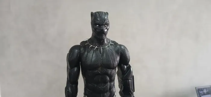 Boneco Pantera Negra 30cm