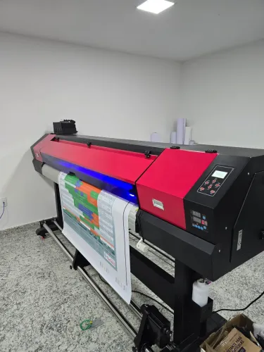 Impressora UV Híbrida 1800mm