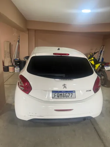 Peugeot 208 Active/active Pack 1.5 Flex 8V 5P 2014